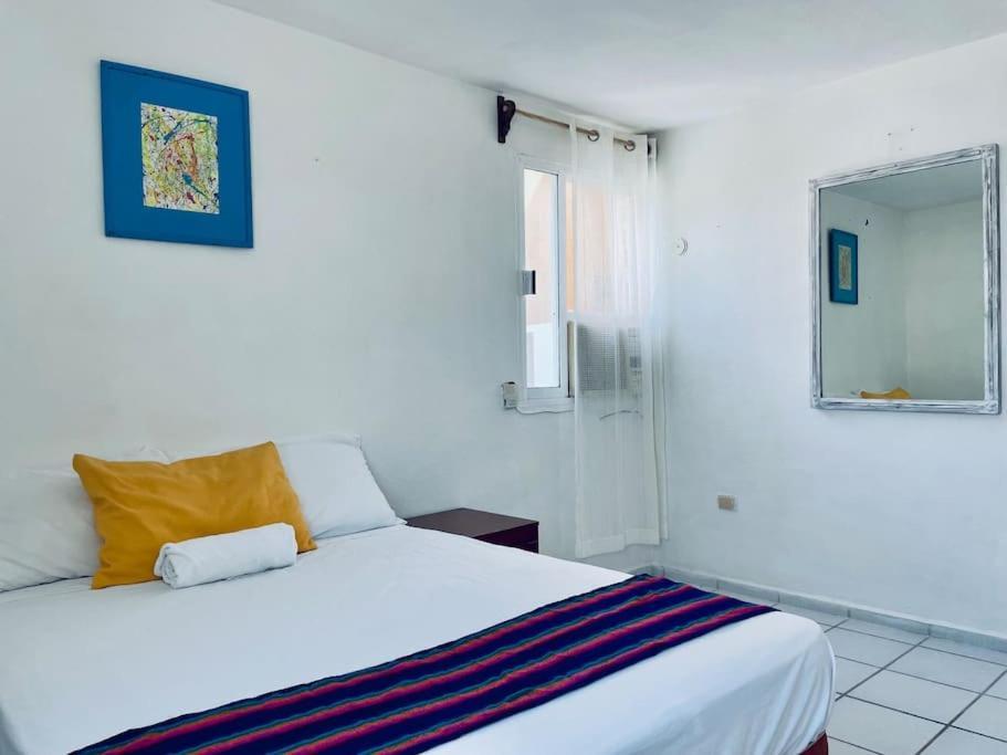 Punta Me Apartments & Rooms Near The Punta Sam Ferry Beach Cancún Exterior foto